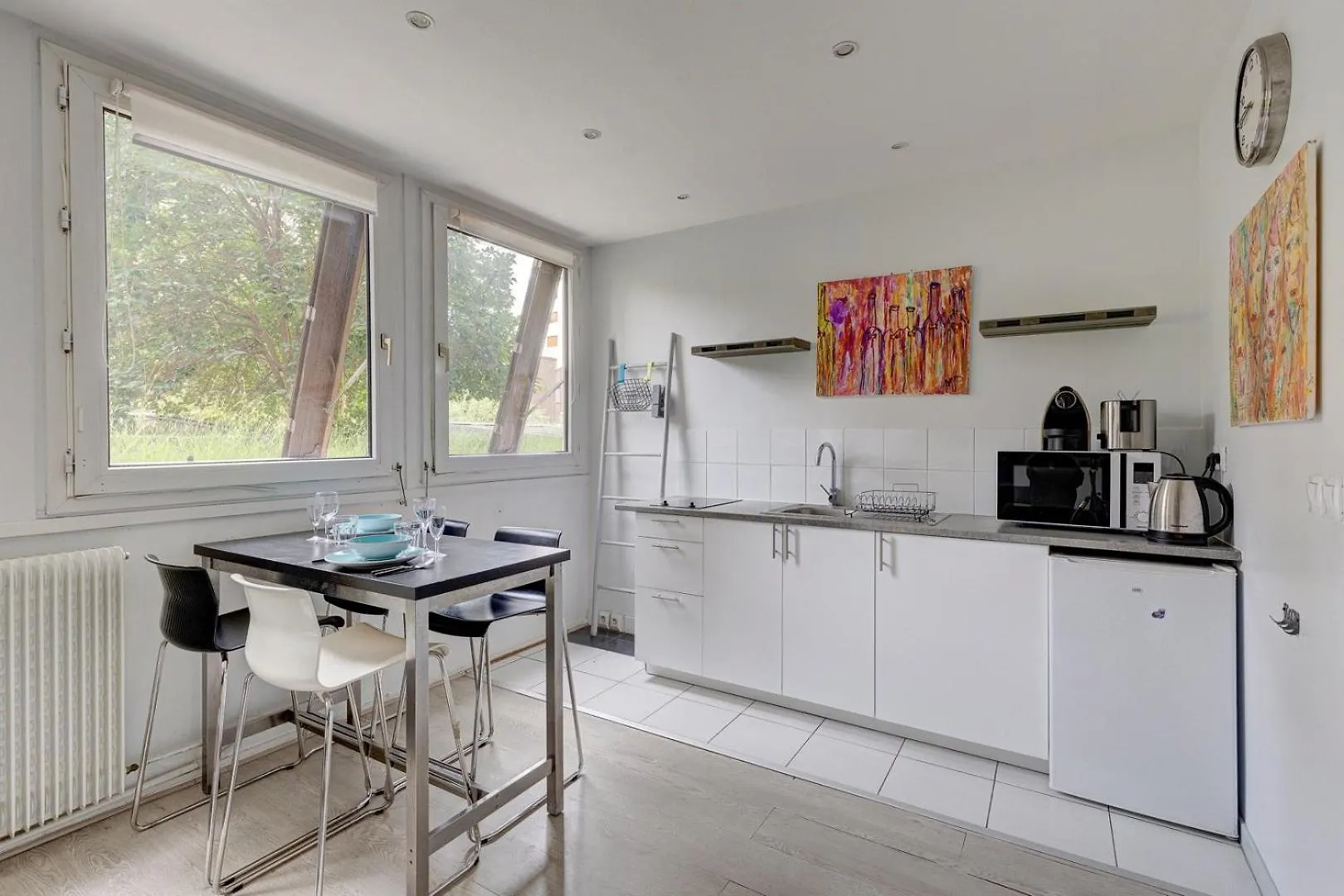 236 Home Rome Concept Paris 0*,  France